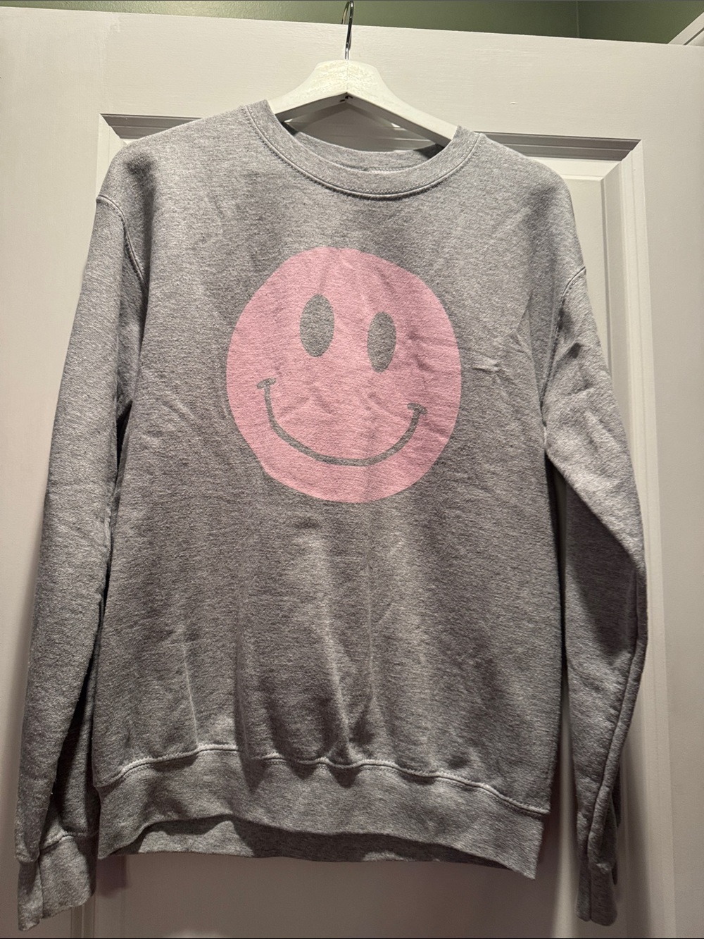 Gildan Gray Crewneck Sweatshirt with Pink Smiley